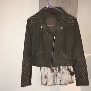 LOVE TREE Statement Jacket